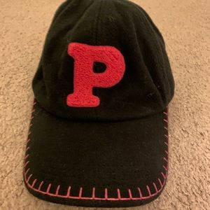 Stylish 100% Cotton letter “P” cap